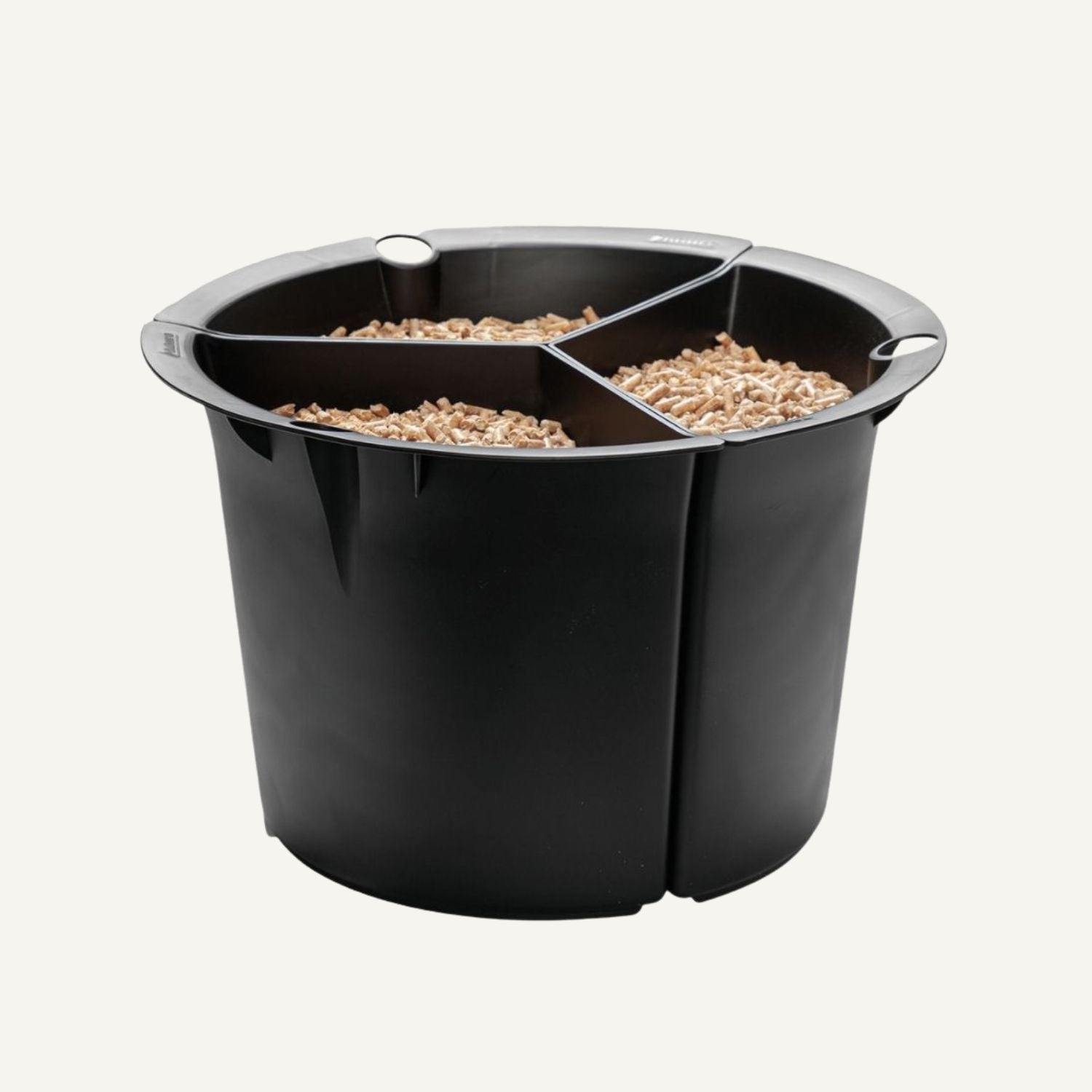 Tredelt plastisk indsats